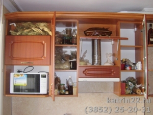Кухня : ул. Малахова, 160 (выполнено на заказ)