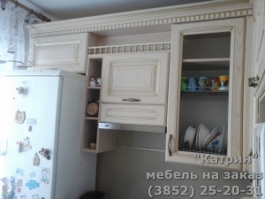 Кухня : ул. Юрина, 232 (выполнено на заказ)